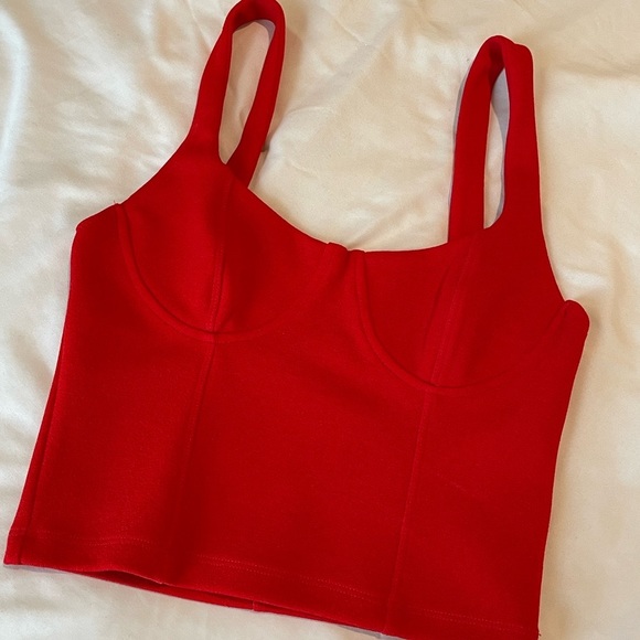 @ᴢᴀʀᴀ Red cropped top 💋🌹💄 // size: S // Excellent quality - Picture 5 of 8